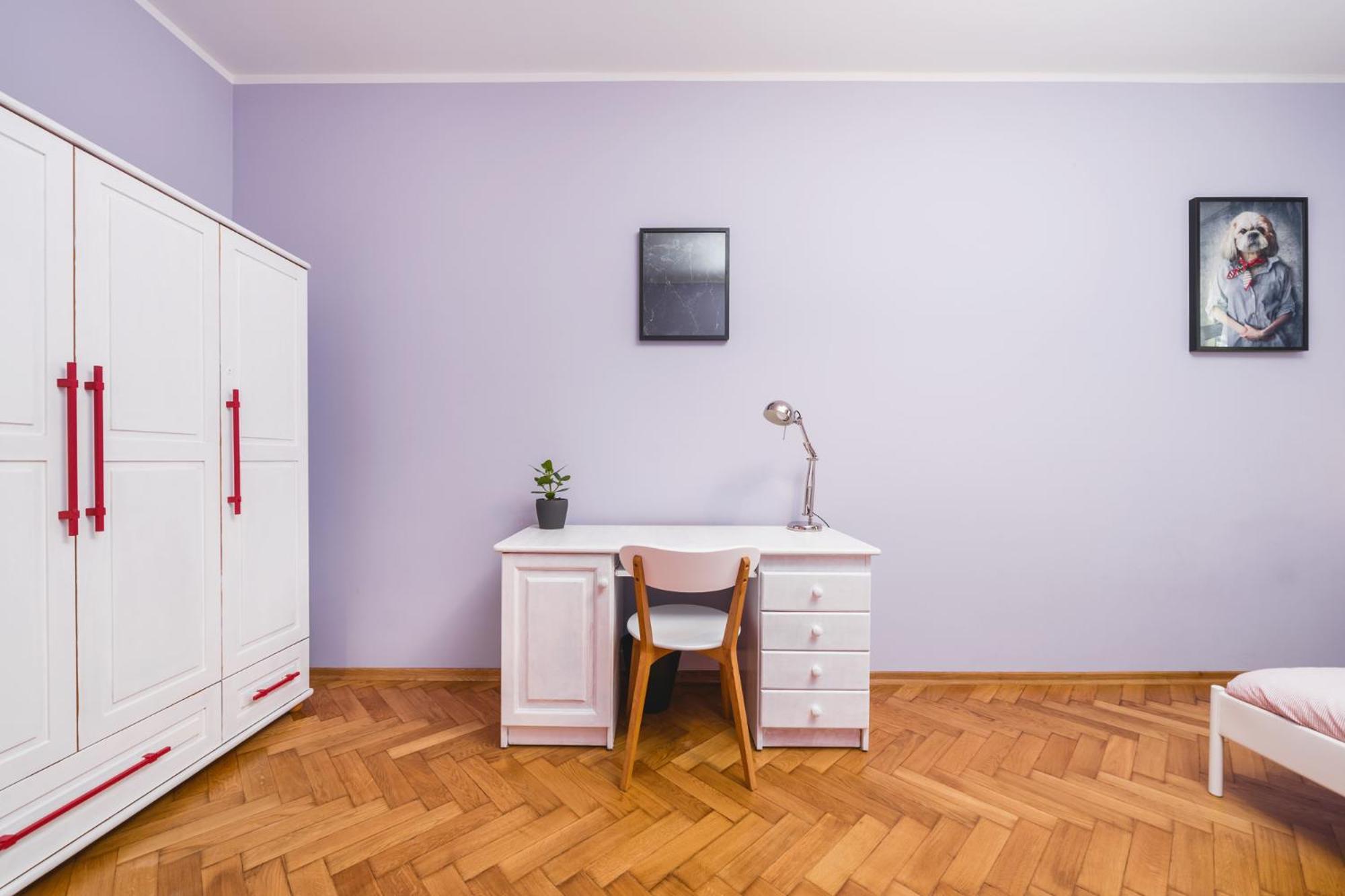 Modern Urban Escape - Old Town Apartment - By Upstairs Krakow Dış mekan fotoğraf